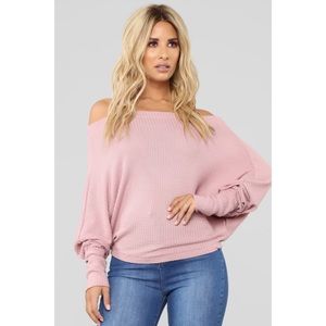 NWT Fashion Nova Off With His Head Top 💞🔥